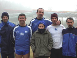 Ignacio García, Xatur Ezpeleta y Patxi Orofino (los tres de la derecha) en una prueba anterior.