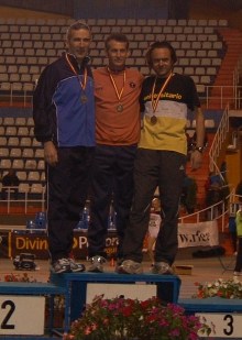 Podium de los 800 metros M40.